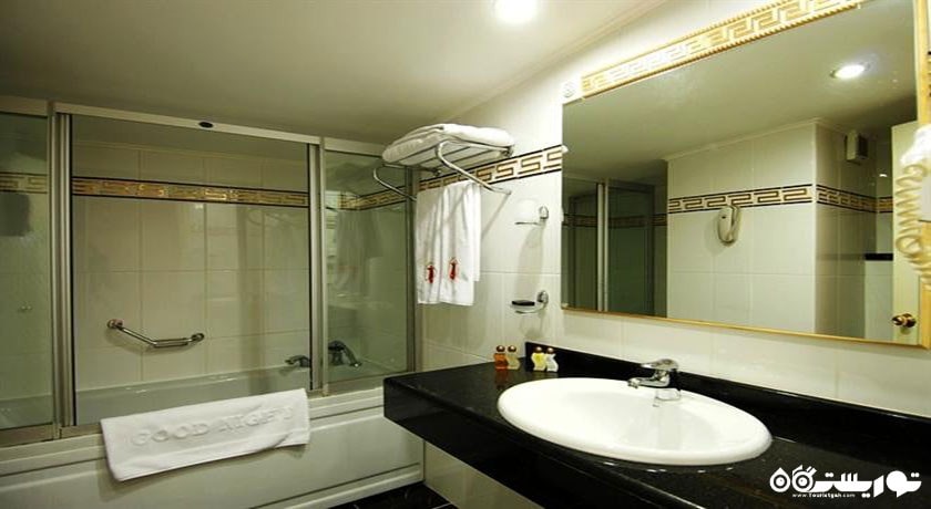 حمام و سرویس بهداشتی اتاق ها